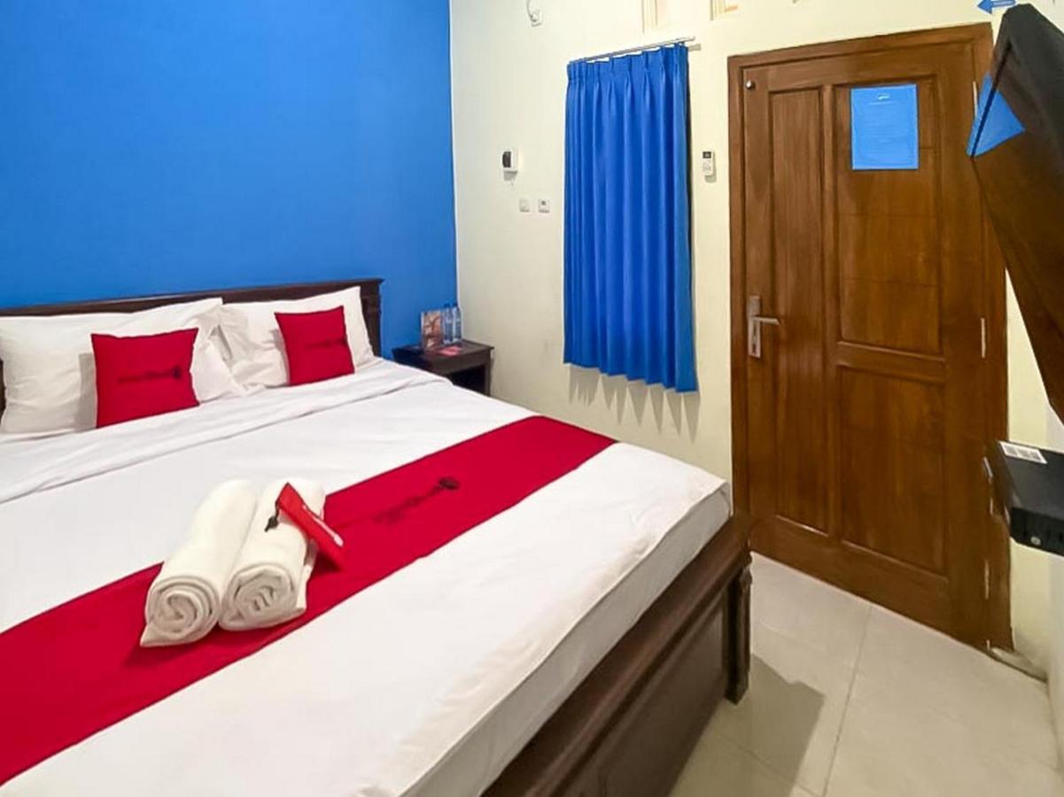 Reddoorz Syariah @ Pahlawan Sidoarjo Hotel Kültér fotó